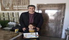 5 yaşındaki Yasir, kumbarasındaki parayı ‘katarakt’ ameliyatı için bağışladı