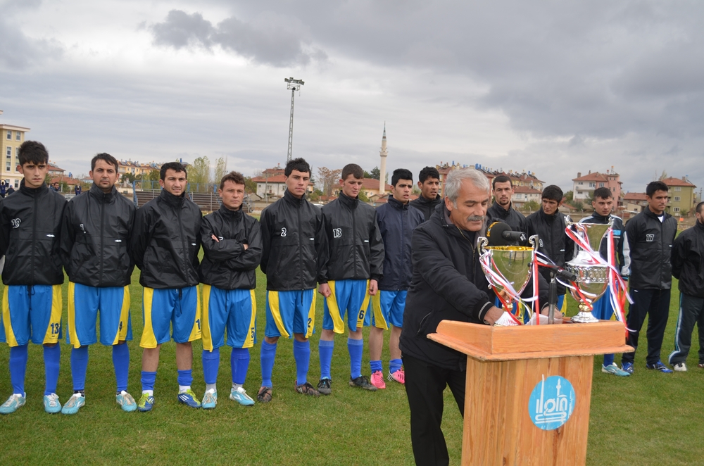 Ilgın spor evinde Akşehir kültür spora 3-2 yenildi